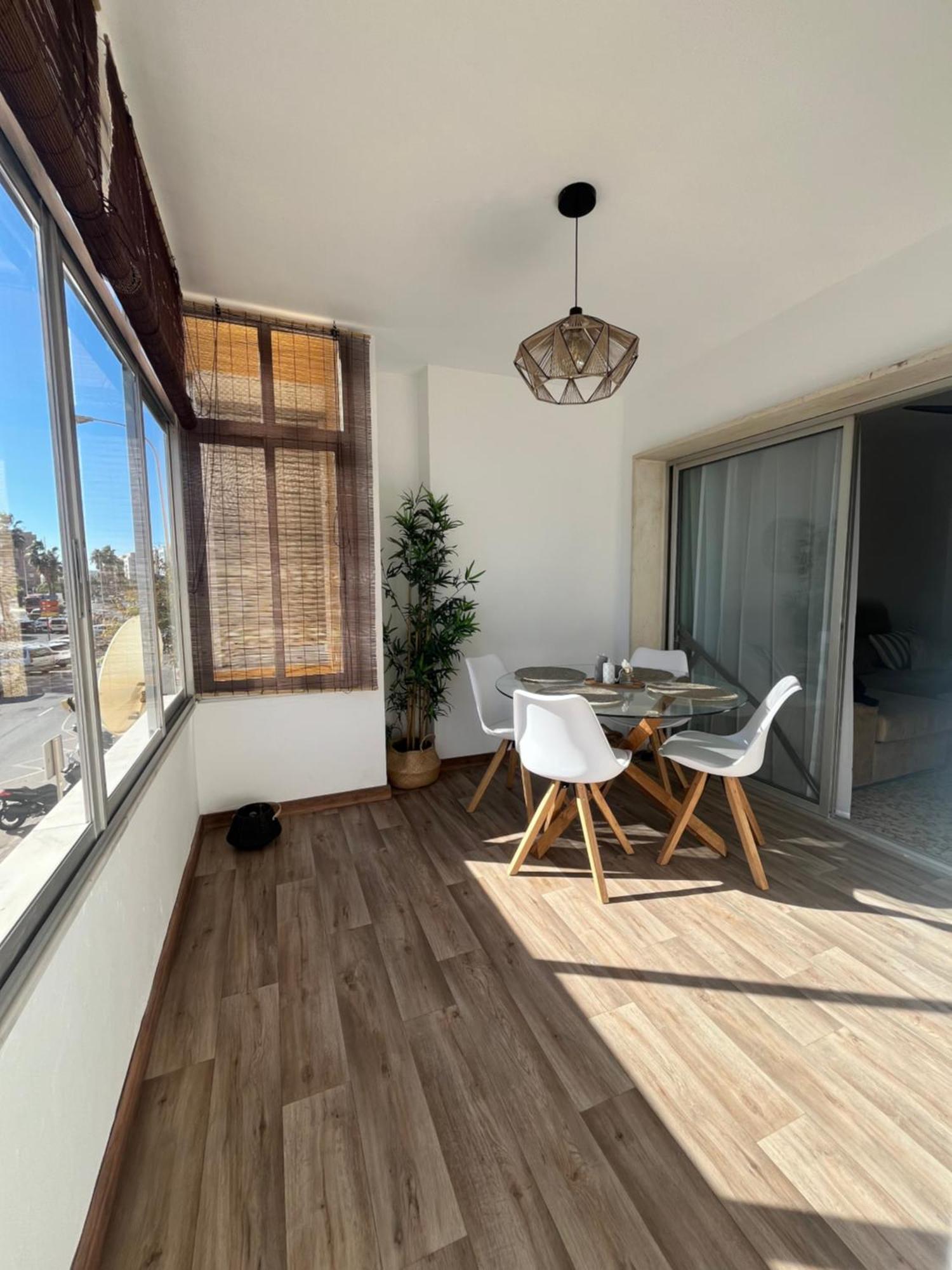 Love Rent4 Malaga Huelin Dış mekan fotoğraf