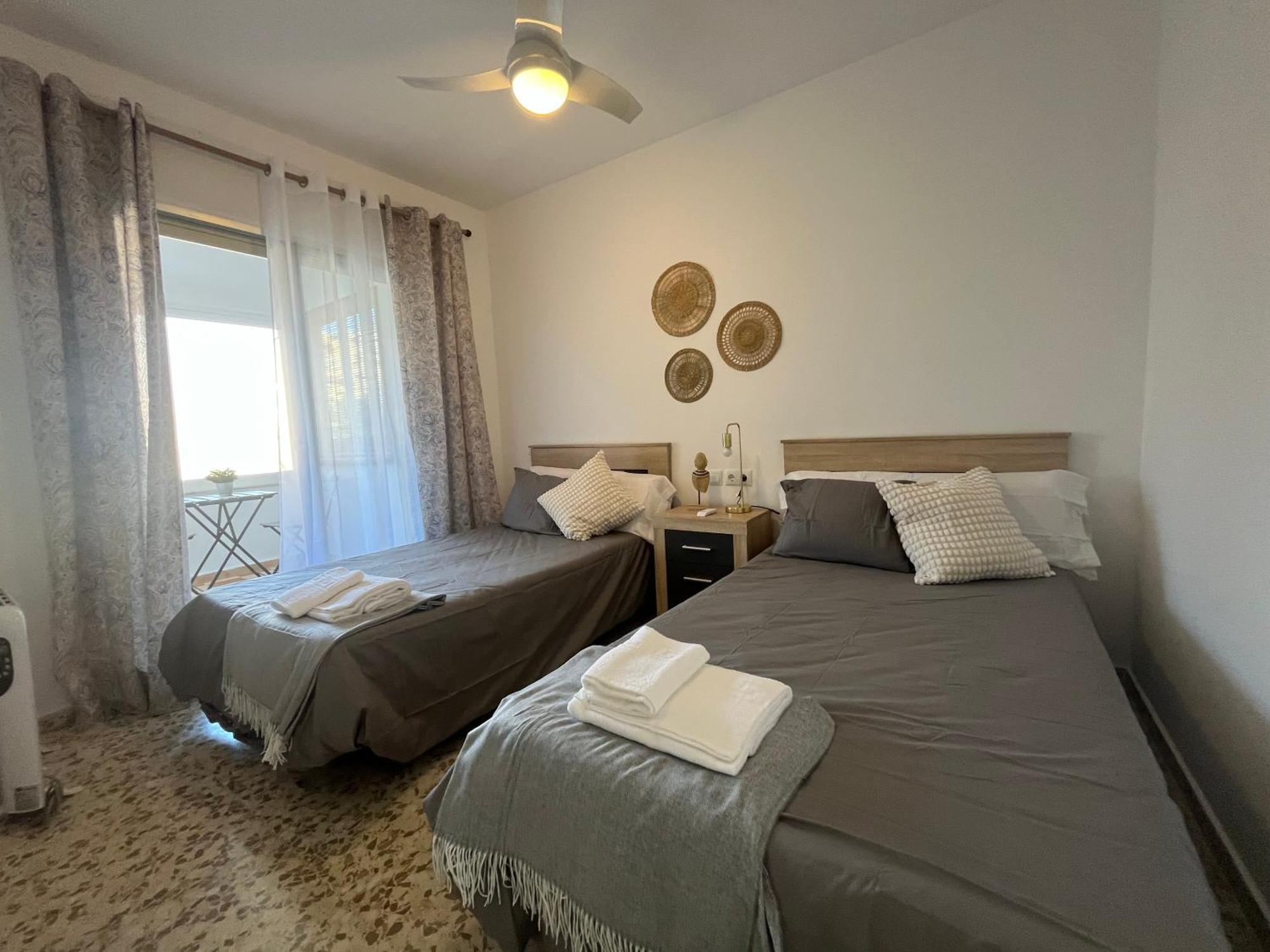 Love Rent4 Malaga Huelin Dış mekan fotoğraf
